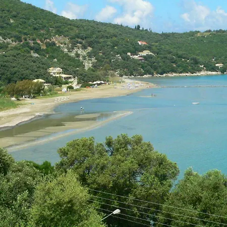 Bay In Kalamaki בית הארחה Apraos